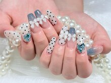 ナナアンドコー(Nana&Co.)/長さ出しデザイン、リボンネイル