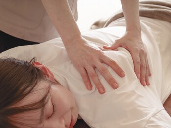 モミミン(momimin)の写真/慢性的な首肩のつらさを改善☆しっかりとした圧で、痛気持ち良くほぐしていきます◎もみほぐし/マッサージ