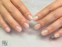 エクリュ 二日市(e'cru)の雰囲気(シンプルなのにキラキラ、今っぽい大人可愛い指先に★)