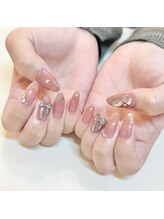 アイラッシュサロンアールツー(eyelash salon R2)/持ち込み　ワンホンネイル　韓国