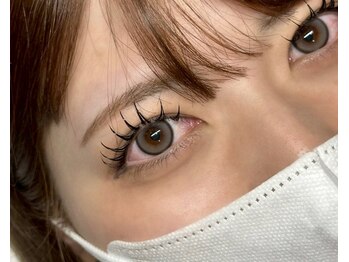 イーアンド アイズビューティー(e& eyes beauty)/まつげエクステと併用可能◎