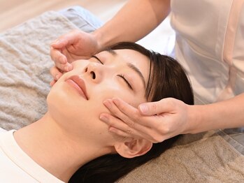 美整ルーム 横浜店(美整ROOM)/小顔矯正で理想の横顔美人に