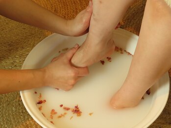 ユーロア(Euroa)/足浴の時もマッサージ