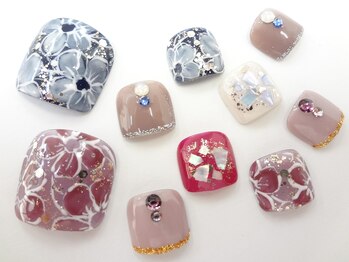 ネイルサロン クイール 小山店(NAIL SALON QUILL)/ワンカラー＋フラワーアート