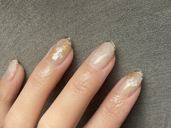 アメリアンドカシェット(Amelie&Cachette)/クリアフレンチ風ネイル：maika