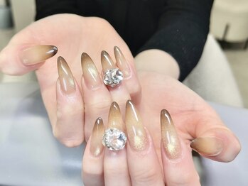 グランスネイル(glance nail)/チップで長さだしやり放題