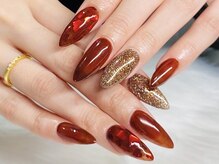 サロン ド ヴィエル(salon de Viel)/ハートホロネイル