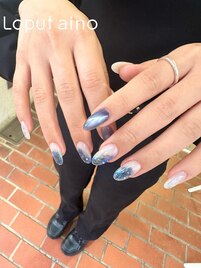 キラキラニュアンスネイル