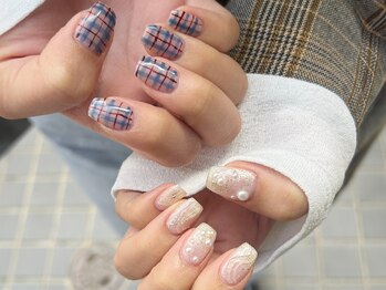 グラマラス アンジェアイ 荻窪店(glamourous ange eye)の写真/季節に合わせてネイルチェンジしませんか？毎月変えたい豊富なデザインで特別なネイルを[荻窪/パラジェル]