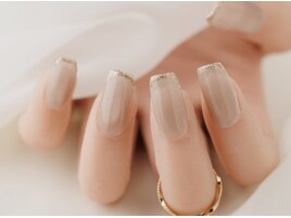 ワンポイントフレンチネイル