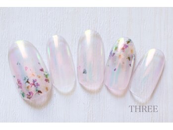 スリー 自由が丘(THREE)/シースルーフラワーネイル
