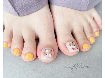 ネイルサロン ティフィン(tiffin)/フット夏色ネイル