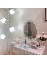 ベルダ(Beldad)/メイクスペースあり