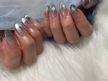 ザラボアングゥ(The Labo ungu)/マグネットフレンチネイル