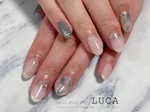 ネイルアトリエルカ(nail atelier LUCA)/W-250 グリーンニュアンスネイル