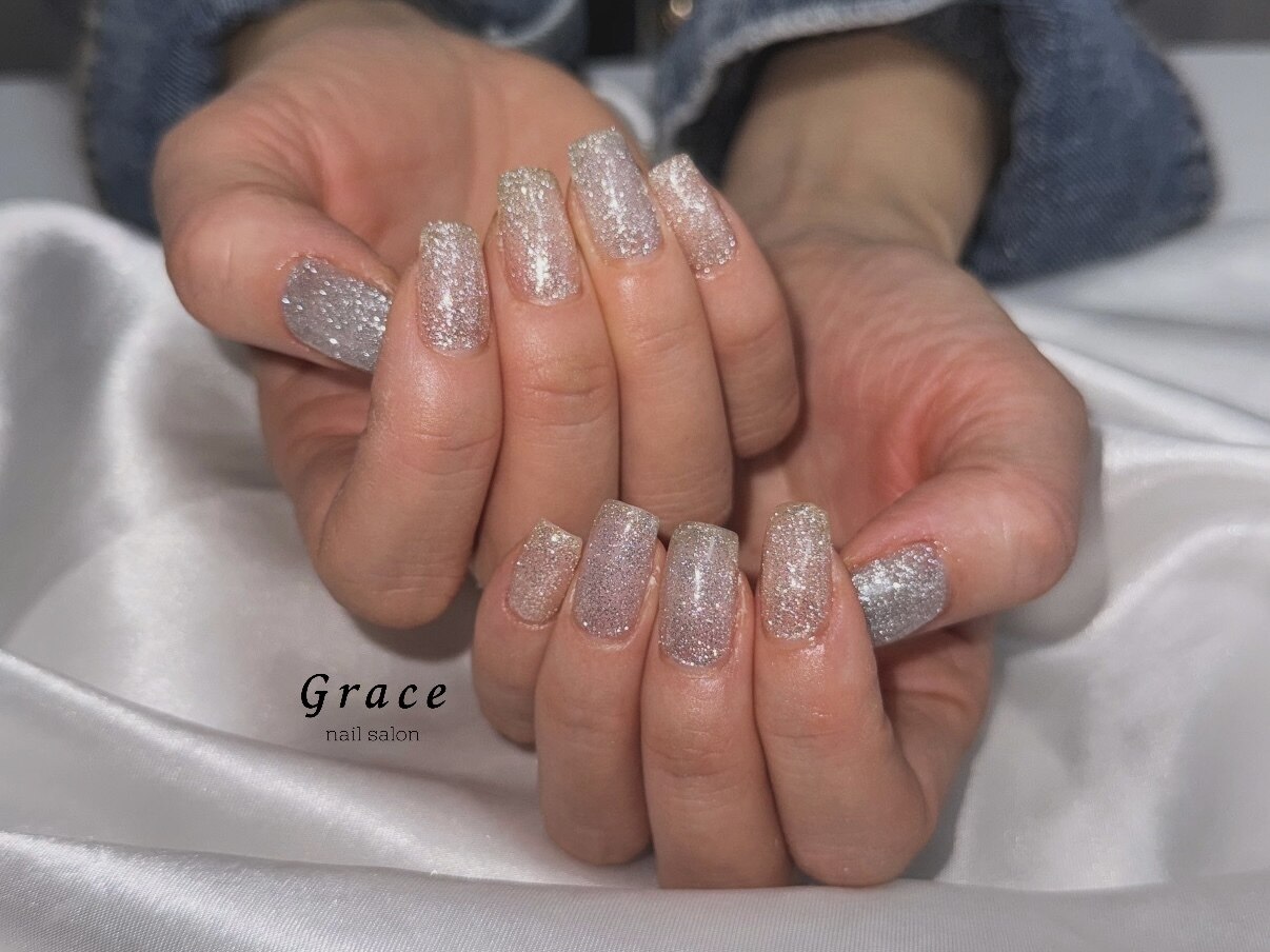 2026年春トレンド】ホワイト ワンカラー ハンドのネイルデザイン集