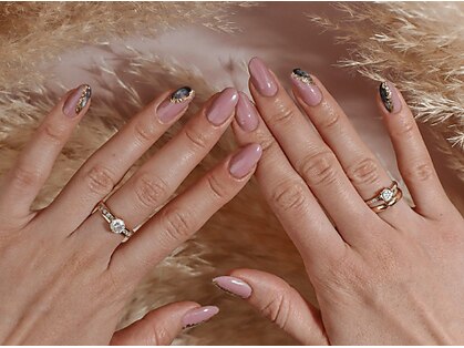 エリートバイプラクシーの写真