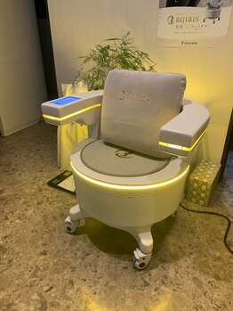 エステティックサロン エリゼ(ELISE)/骨盤底筋トレーニングチェア導入