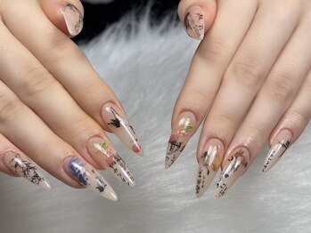 サリーネイルラボ(Sully Nail Lab)/サロンで大人気のバズネイル