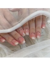 リンドネイル バイ モカ アンド ララ(Lind nail by moca and LaLa)/キラキラチーク