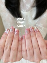 ネコ(Neko)/ピンク&チークネイル&カラグラ