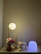 タイ古式ヒーリングマッサージ ラカンタイ/今日のソファのお部屋のお花