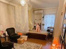 アロマの香る静かな空間でリラックスして体のお悩みを伺います♪