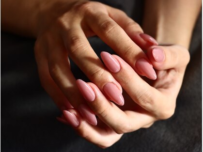 エムアンドコー ネイル(M&Co. nail)の写真