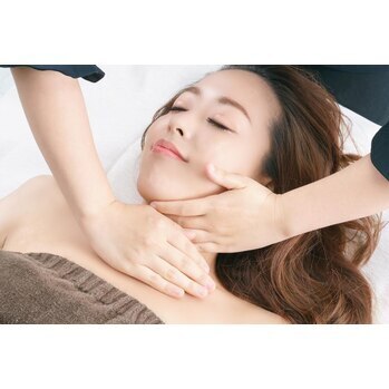平日9:00〜17:00【早特エステシェービング50分】 通常価格￥10,670→￥7,000