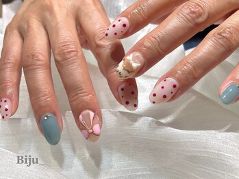 ビジュアンダー(Biju_)/リボンネイル