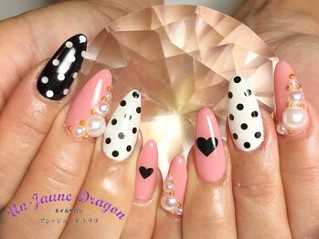 アン ジョーヌドラゴ/【ロング】ドットネイル