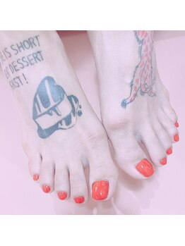 サロン ド ミミ(Salon de 33)/foot×red