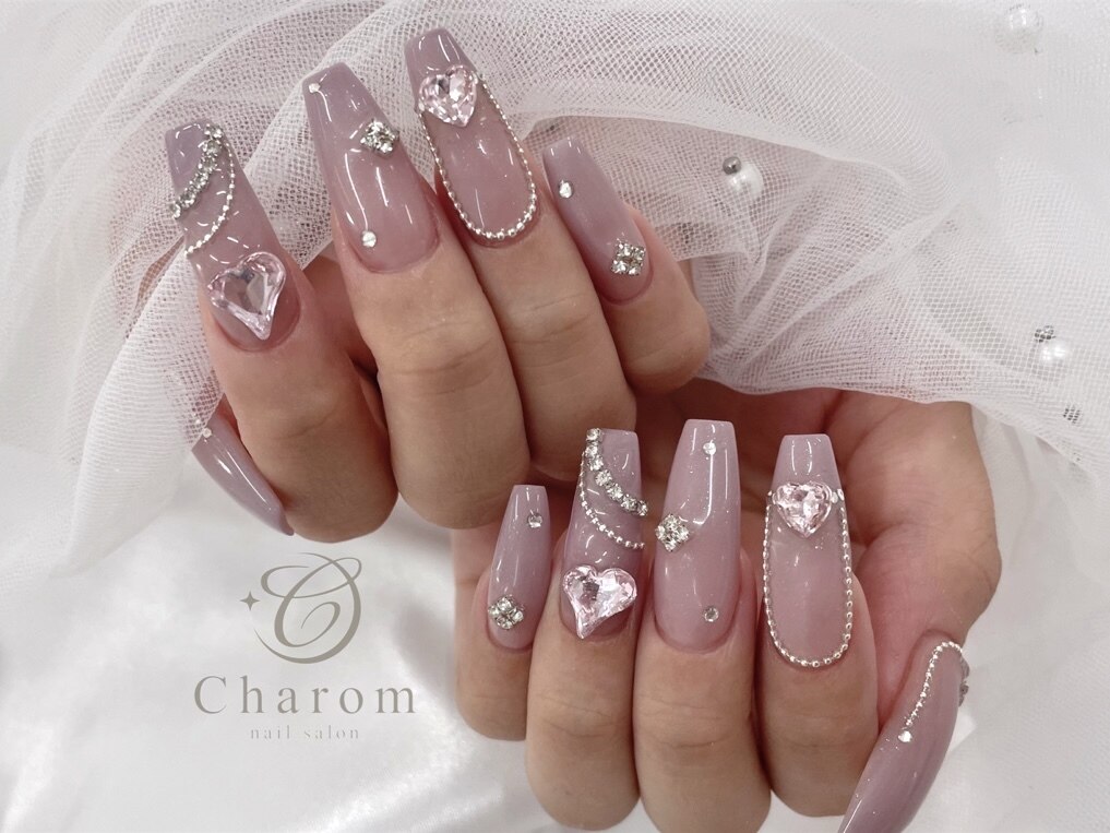 2026年春トレンド】スーパーロングのネイルデザイン集｜人気順｜26