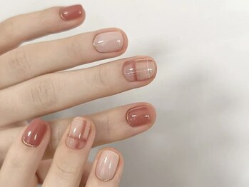 秋冬チェックネイル