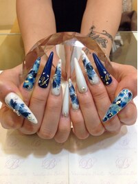 フラワーネイル