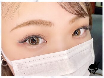 バニーラッシュ(Bunny Lash)/【ボリュームラッシュ】