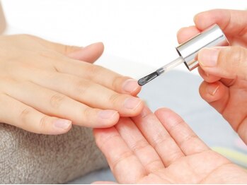 てとて ウェルネスラボ 行徳(てとて Wellness Lab)の写真/メンズもオススメ★爪本来の美しさを引き出すネイルケアで清潔感&印象UP!甘皮/角質/爪の形&表面まで綺麗に!