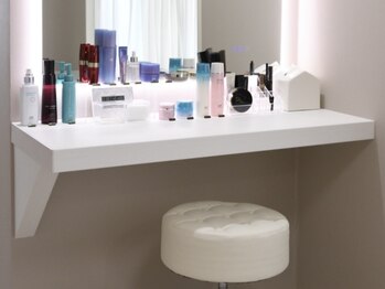 リアレント 高槻店(Lialent)/メイクドレッサー完備◎