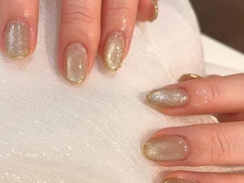 ナナイロ(nanairo)の写真/お得に楽しめる！200種類以上のカラー★【ワンカラー/ラメグラ4300円～】丁寧なケア&施術でモチ◎