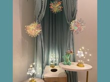 アンベリール バイ ヴェルデ(Embellir by verde)の雰囲気（ハーブ蒸しは、幻想的なリラックスできる空間をご用意☆）