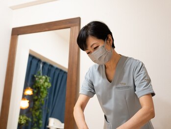 ヴィヴィッド(ViVid)の写真/【日々のお疲れを解消】熟練の手技によるオールハンド施術♪極上のヘッド付きで心身共にスッキリ◎