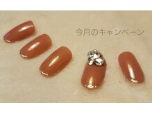 ネイルサロン アンジュ(Ange)の雰囲気（キャンペーンネイル、イベントに合わせて1本ストーンでキラキラ）