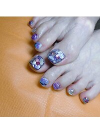 シェルフットネイル