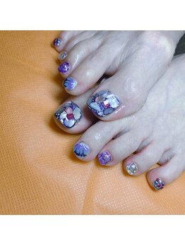 ピピランチェ(PIPIRANCHE)/シェルフットネイル