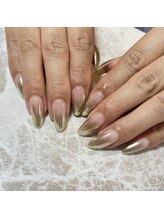 ビビ(VIVI)/ミラーグラデーションネイル