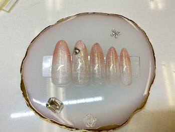 クイーンズネイル(Queeens nail)/グラデーションネイル/ワンホン