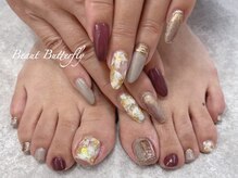 ネイルサロン スクール ビュートバタフライ 相模大野店(BEAUT BUTTERFLY)/大人上品フラワーネイル