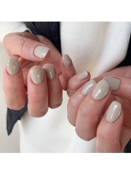 ホワイトベージュワンカラー