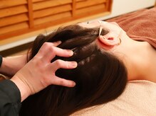 ラク(LAKU)の雰囲気（PC・スマホで疲れた頭や首を解します！眼精疲労や頭のコリに◎）