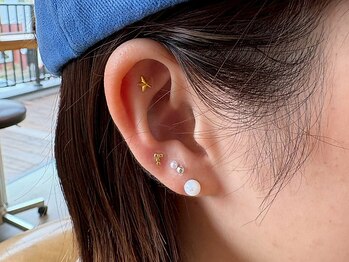 ファルファラ(farfara)/耳つぼジュエリー